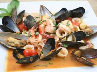 In the Cucina with La Gazzetta: Zuppa di Pesce Marechiara